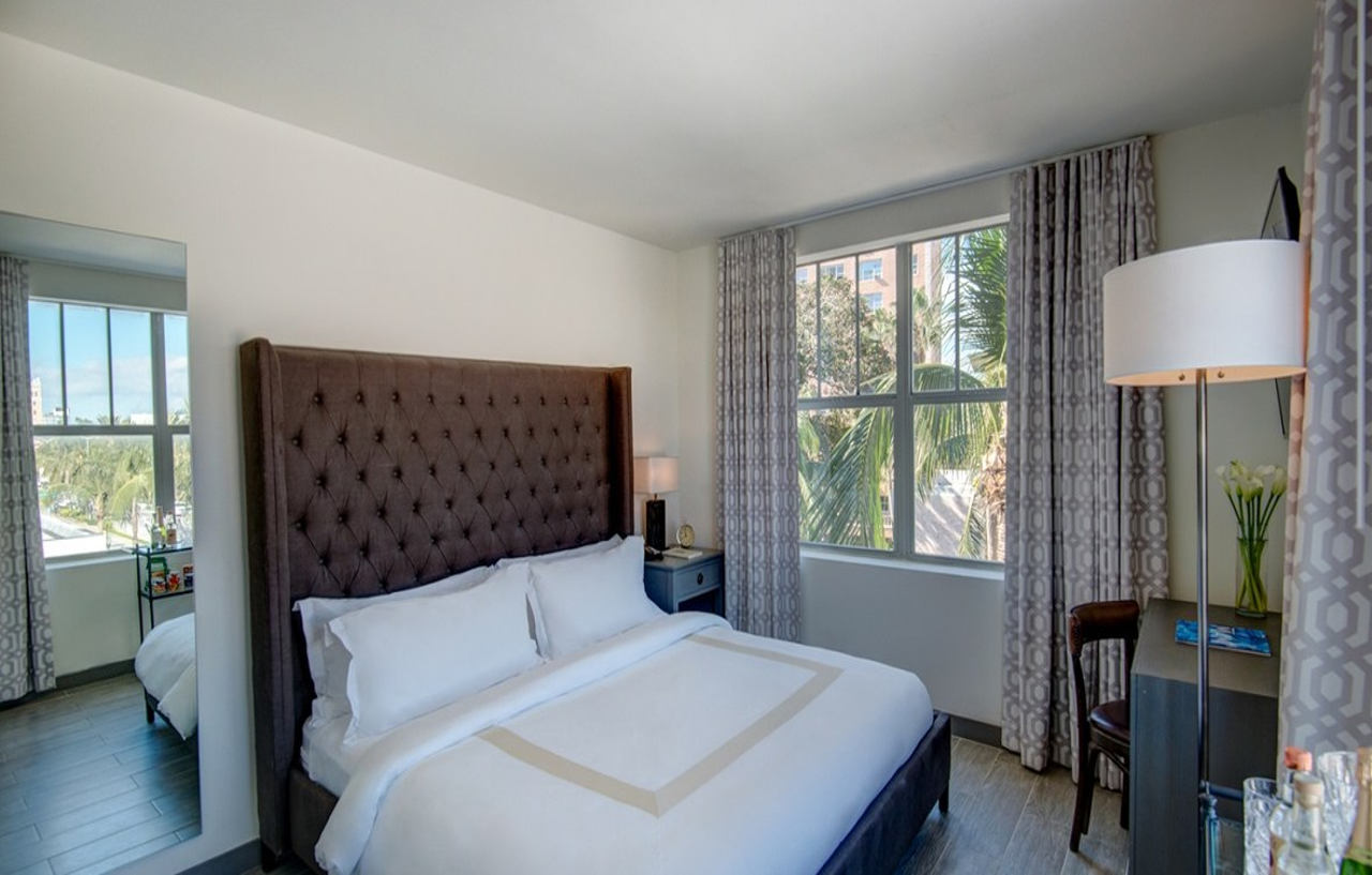 Hotel Clinton South Beach 4*